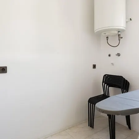 De Santa Eulalia Iii - *