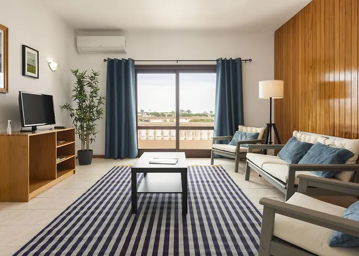 De Santa Eulalia Iii - Villa